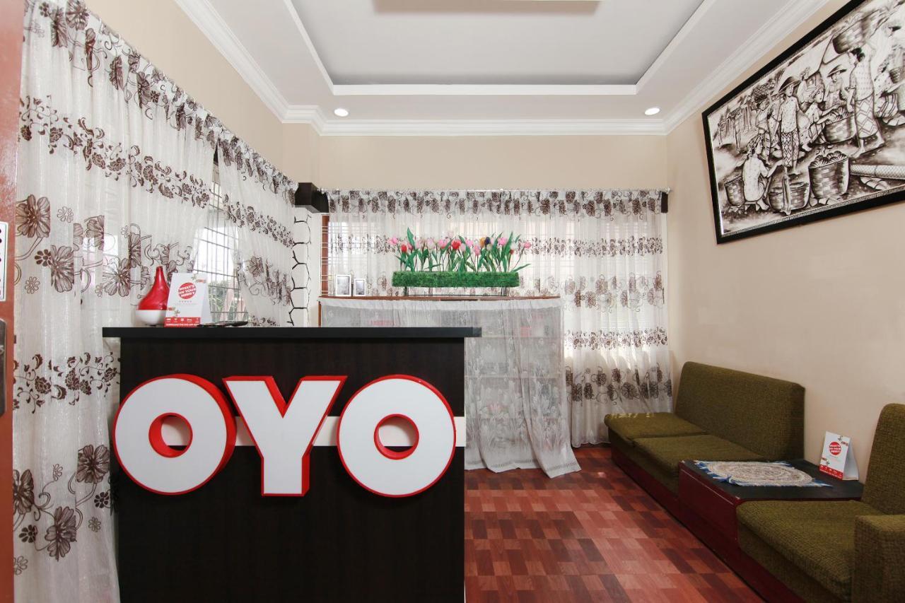 Oyo 799 Hotel Dieng Berastagi Ngoại thất bức ảnh